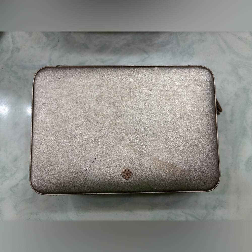 Kendra Scott Medium Travel Jewelry Case